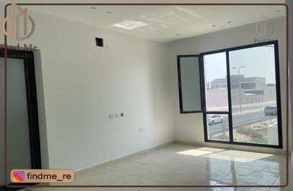 Villa - 4 Bedrooms - 5 Bathrooms for sale in Karzakkan - Northern Governorate