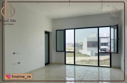 Villa - 4 Bedrooms - 5 Bathrooms for sale in Karzakkan - Northern Governorate