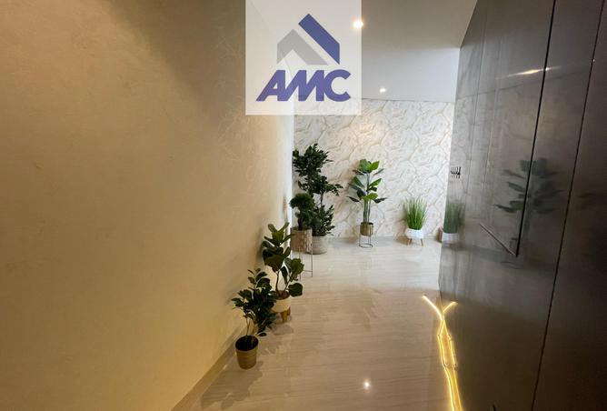 53549156 - صورة العقار 2