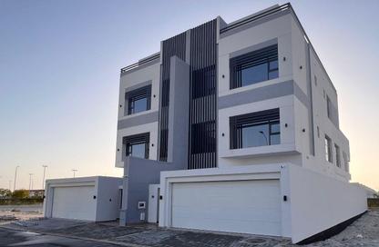 Villa - 4 Bedrooms - 5 Bathrooms for sale in Diyar Al Muharraq - Muharraq Governorate