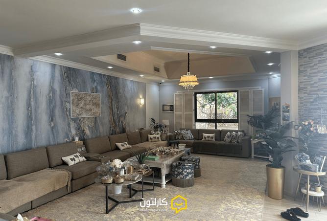 916748 - Property Image 3