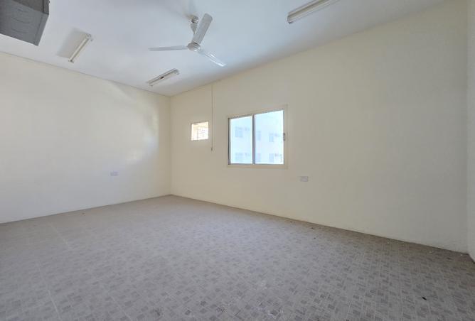 988940 - صورة العقار 2