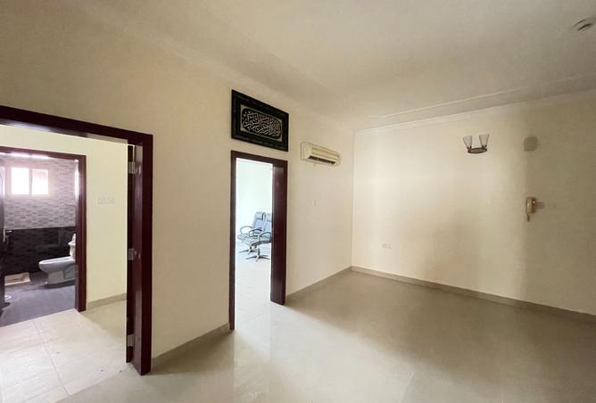 917082 - Property Image 2