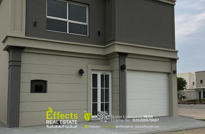 Villa - 3 Bedrooms - 5 Bathrooms for sale in Al Maqsha - Northern Governorate