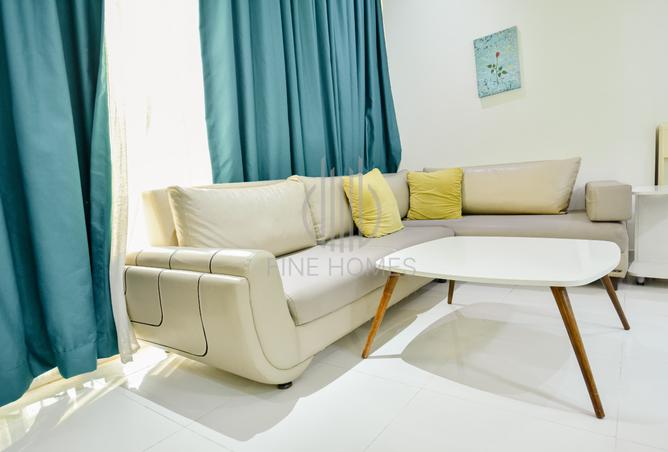 918159 - Property Image 2