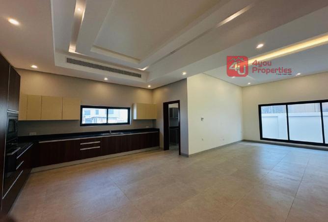 918993 - Property Image 3