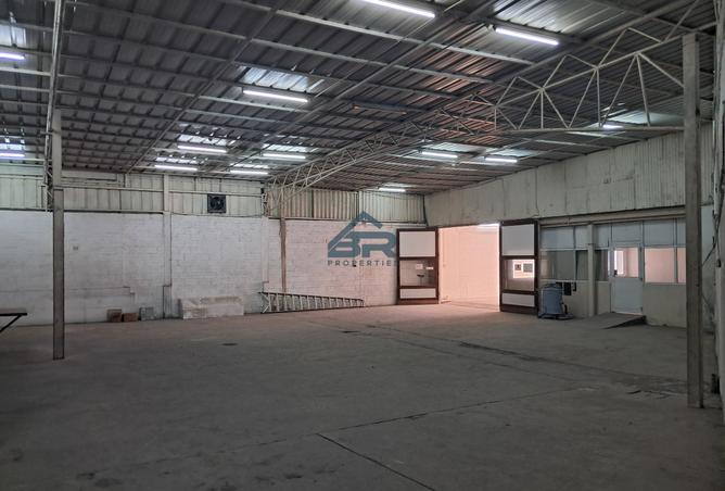 920288 - Property Image 2