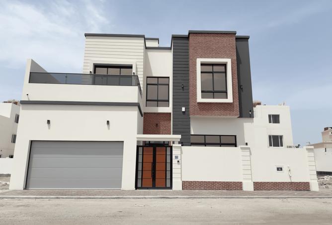 920280 - Property Image 2