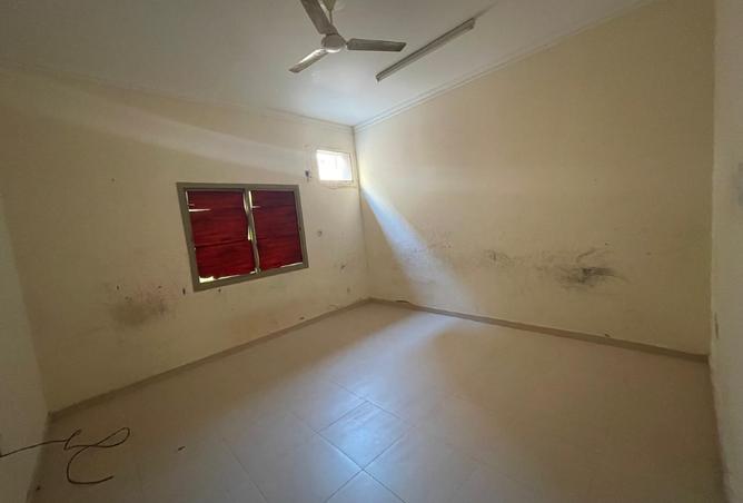 921625 - Property Image 3