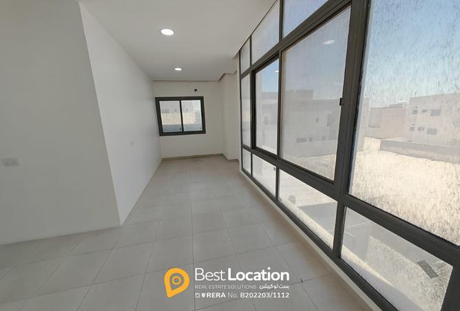 923038 - Property Image 2