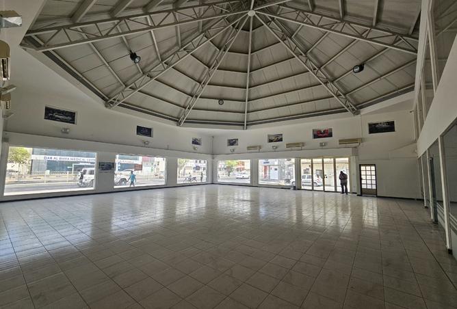 Spațiu comercial, 300 m²