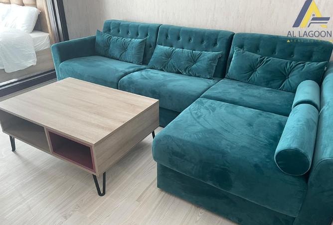 924693 - Property Image 3