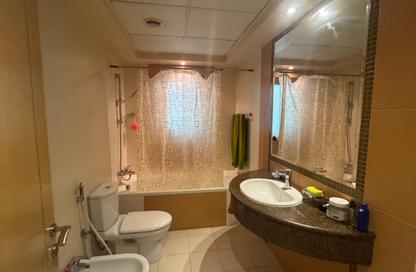 Apartment - 2 Bedrooms - 4 Bathrooms for sale in Al Juffair - Capital Governorate