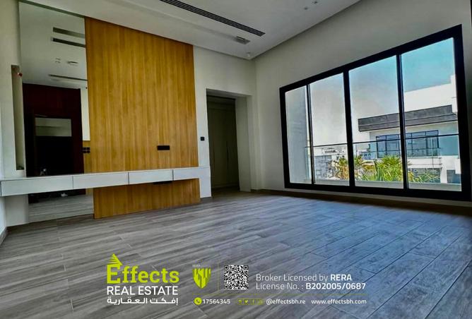53432085 - Property Main Image