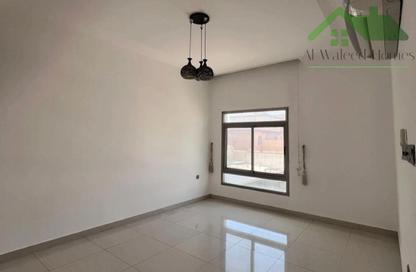 Apartment - 3 Bedrooms - 2 Bathrooms for rent in Arad - Muharraq Governorate Apartment - 3 Bedrooms - 2 Bathrooms for rent in Arad - Muharraq Governorate