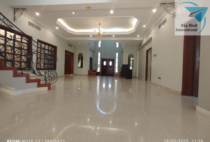 52010915 - Property Image 2