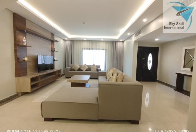 927599 - Property Image 3