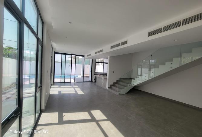 928510 - Property Image 3