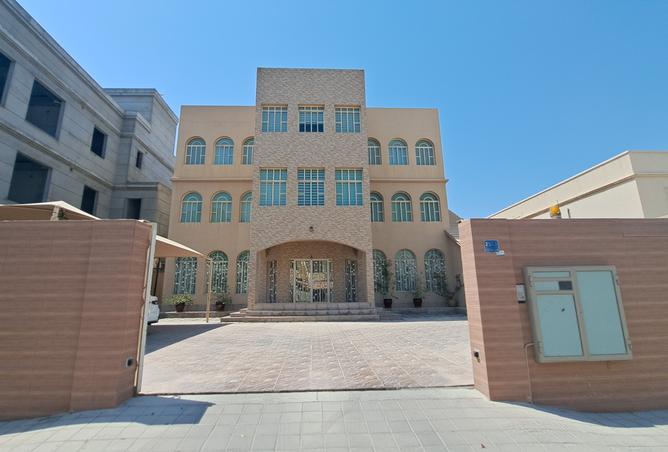 930144 - Property Main Image