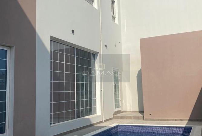 52675387 - Property Image 2