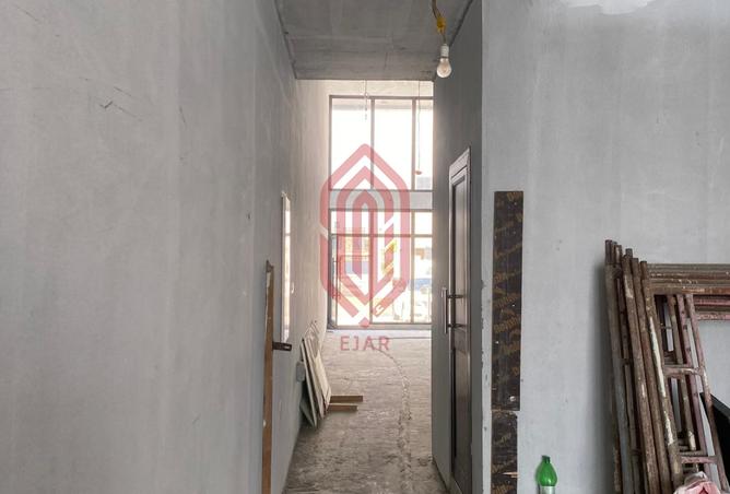 932275 - Property Image 3