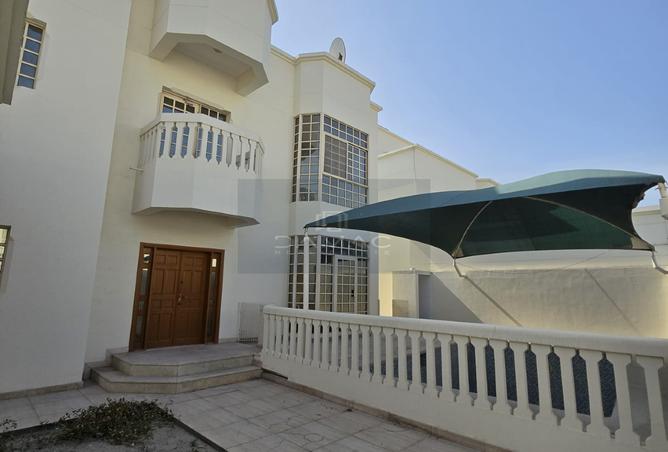 932289 - Property Main Image