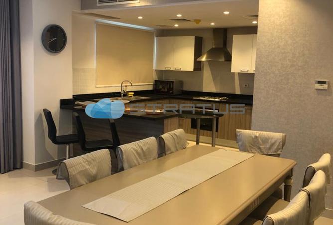 998079 - Property Image 2