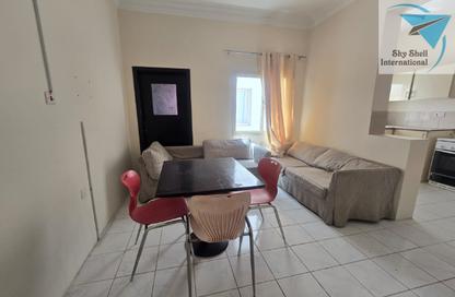 Apartment - 2 Bedrooms - 2 Bathrooms for rent in Mahooz - Manama - Capital Governorate
