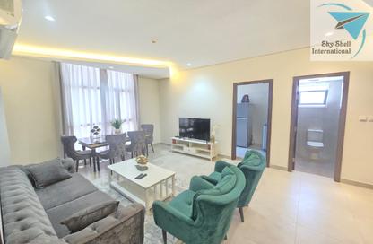 Apartment - 2 Bedrooms - 2 Bathrooms for rent in Mahooz - Manama - Capital Governorate