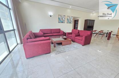Apartment - 3 Bedrooms - 3 Bathrooms for rent in Mahooz - Manama - Capital Governorate