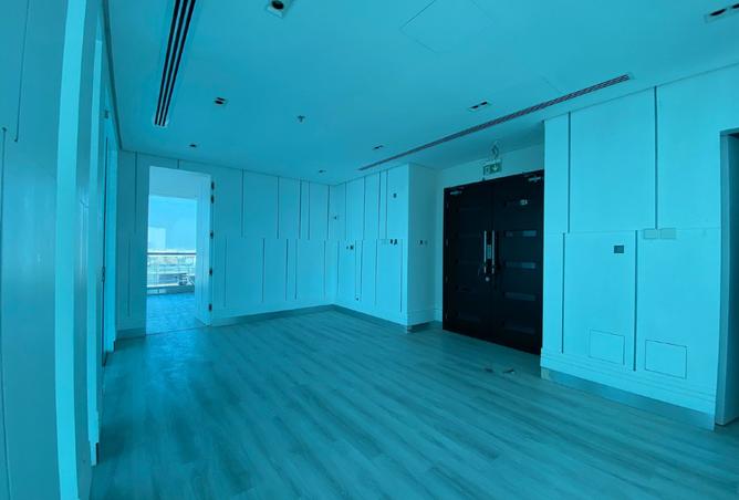 52623828 - Property Image 2