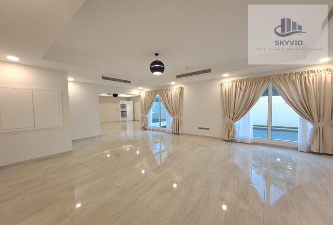 52570763 - صورة العقار 2