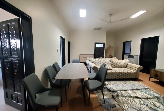 936712 - Property Image 2