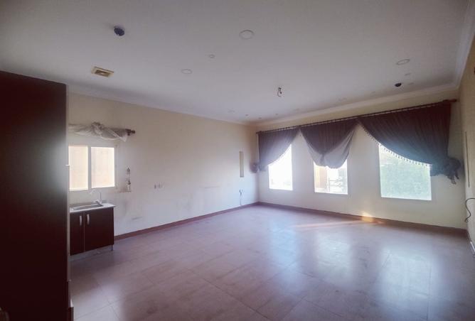 937566 - Property Image 2