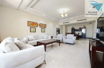 Apartment - 3 Bedrooms - 3 Bathrooms for rent in Seef - Capital Governorate