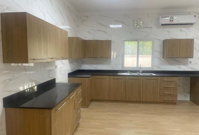 52650105 - Property Image 3