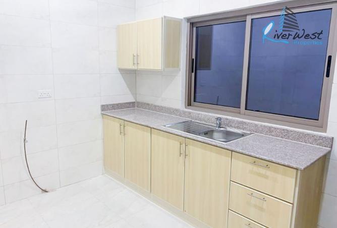 976492 - Property Image 3