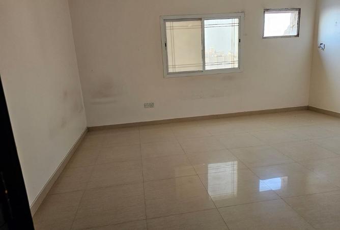 938870 - Property Image 2