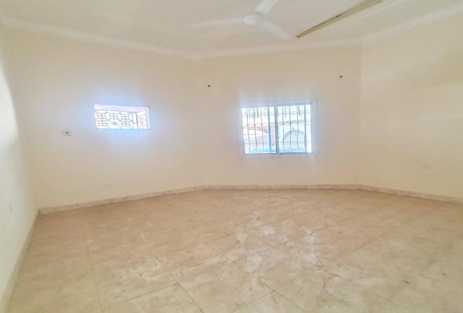 938949 - Property Image 2