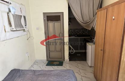 Apartment - Studio - 1 for rent in Gudaibiya - Manama - Capital Governorate