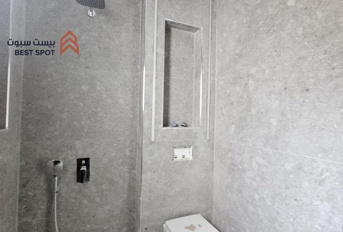 939556 - Property Image 2