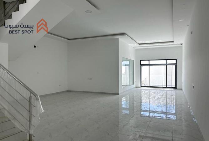 939548 - Property Image 2