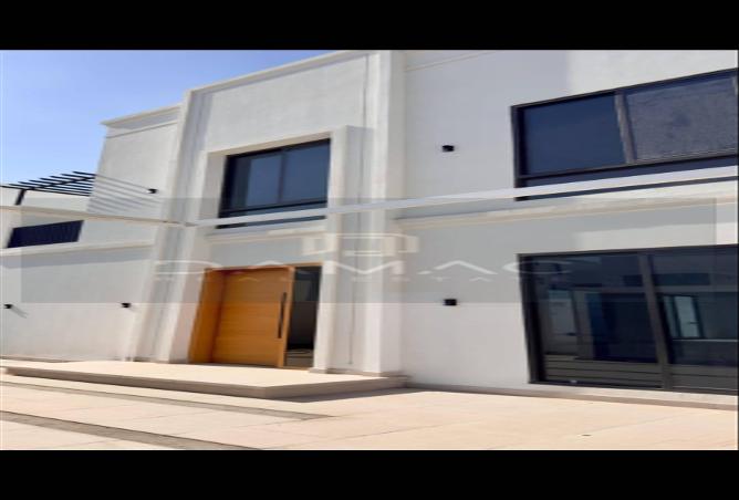 939322 - Property Image 3