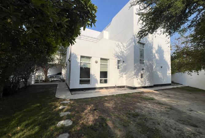 939874 - Property Image 2