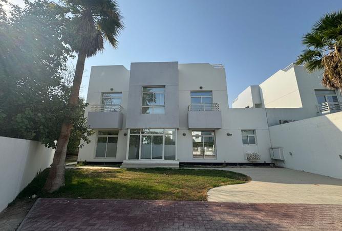 939874 - Property Main Image