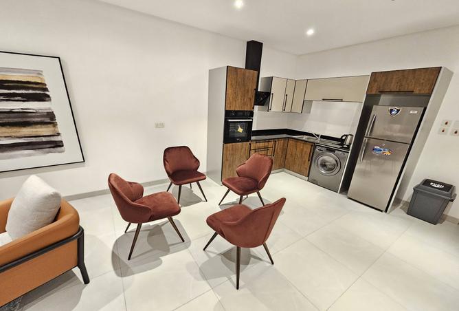 940332 - Property Image 2