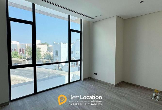 53432483 - Property Image 2