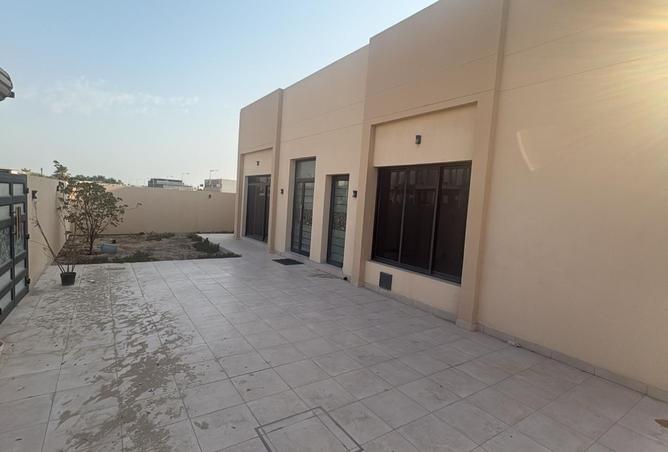 53765611 - Property Image 2