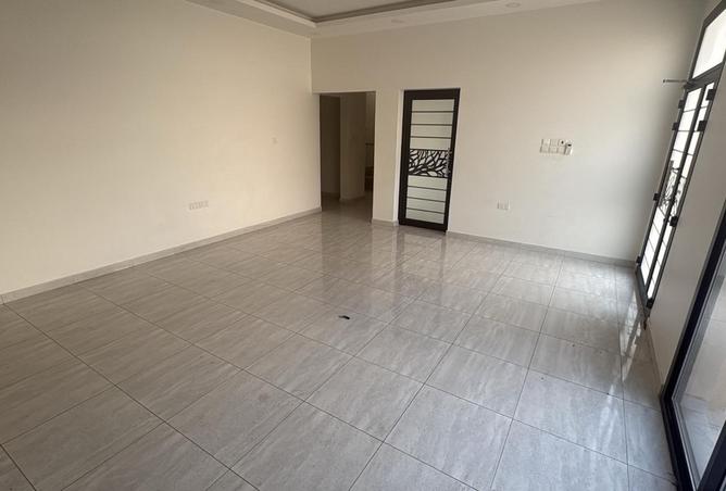 53765611 - Property Image 3