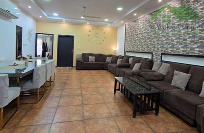 Whole Building - 7+ Bedrooms - 7+ Bathrooms for rent in Gufool - Manama - Capital Governorate
